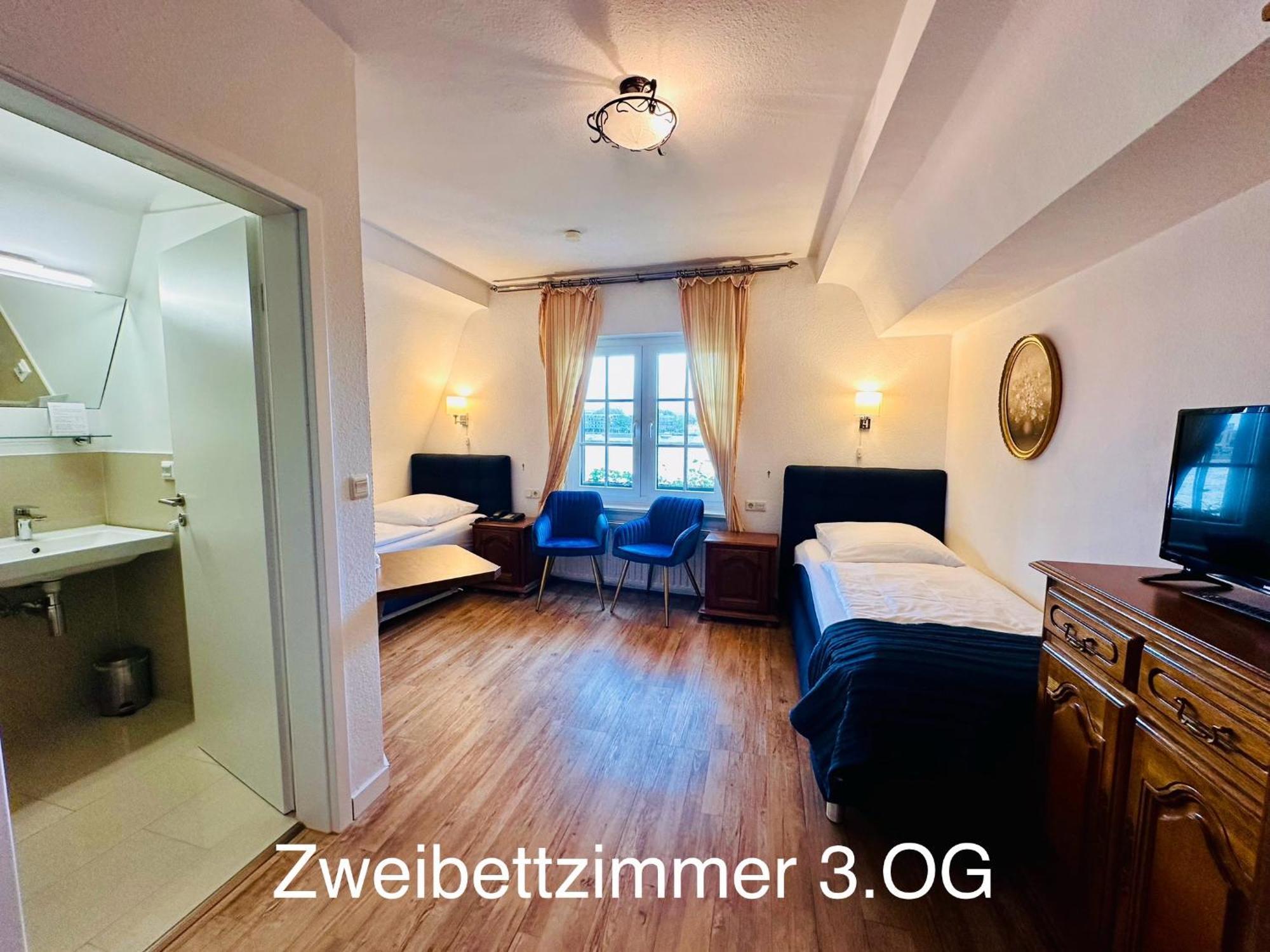 Altstadthotel Hayk Am Rhein Colonia Exterior foto